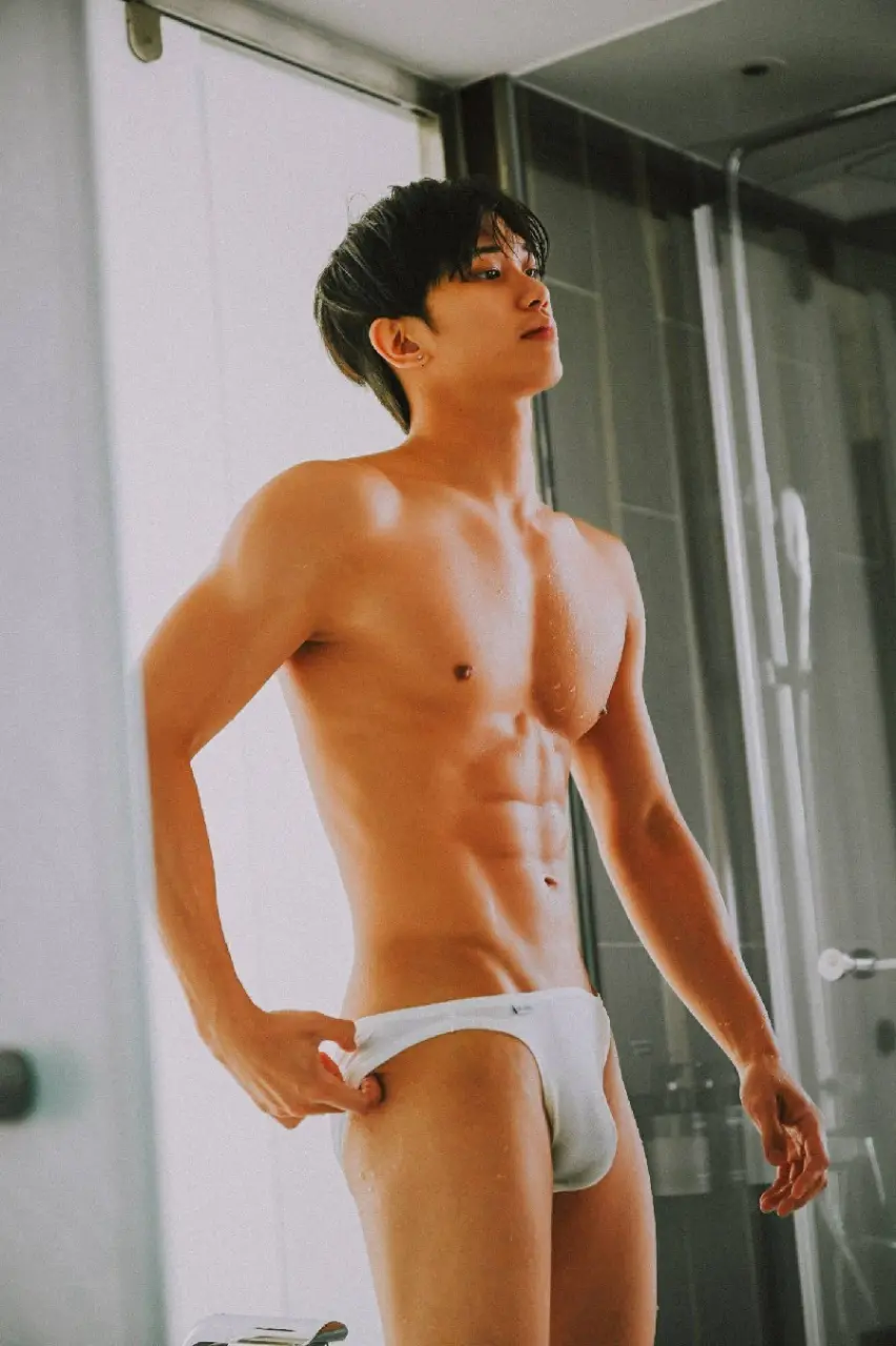 FANS post : 深夜名堂-學貸-李鴻