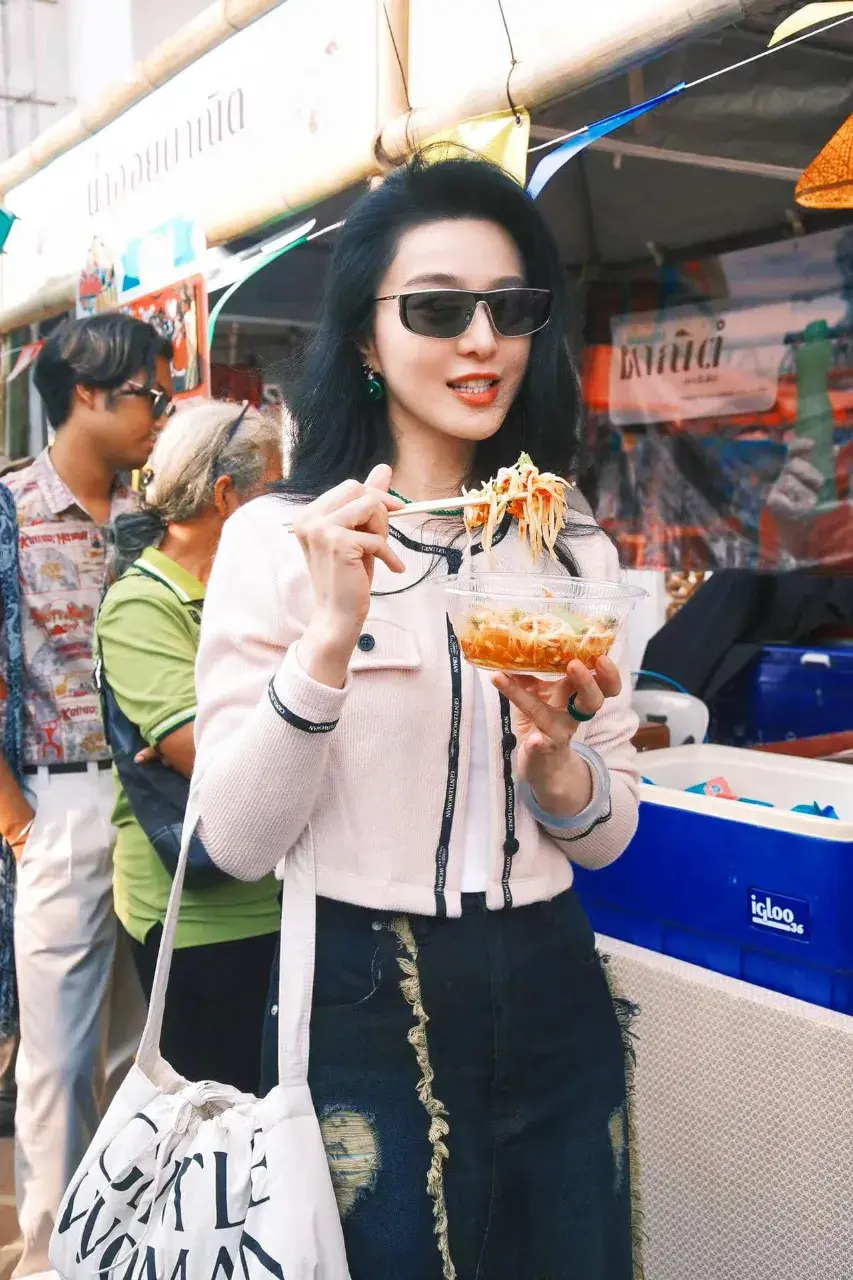 Fan Bing Bing in Thailand 🇹🇭