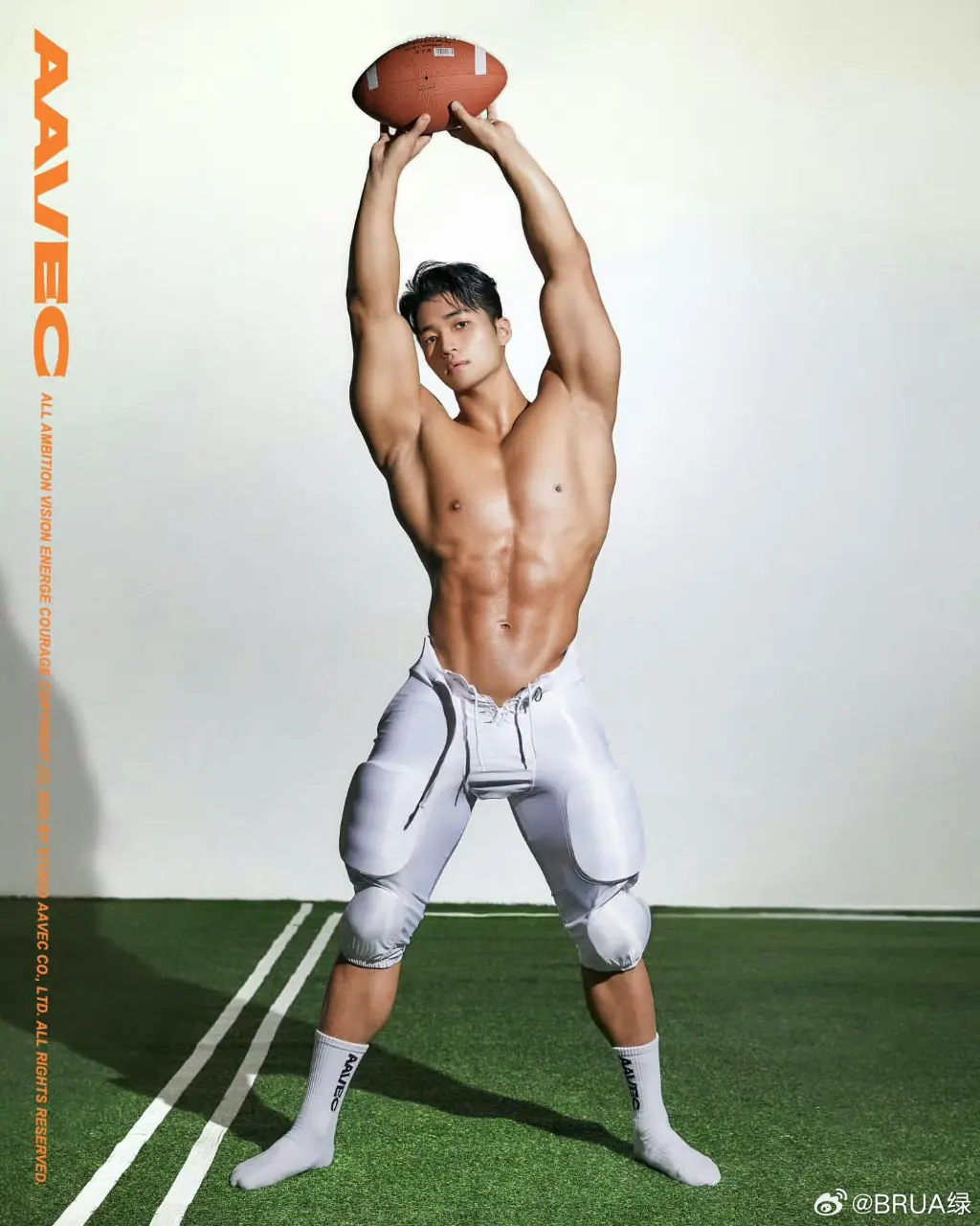 Selected Images from BRUA绿-型男帅哥窝