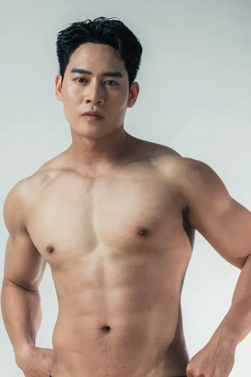 บิ๊กเอ็ม | วราพล จีนา Road to Mister International Thailand 2026