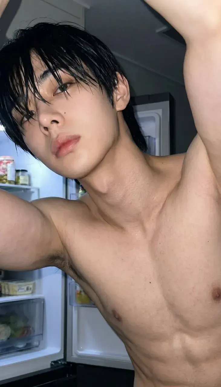 เปิดตู้เย็น