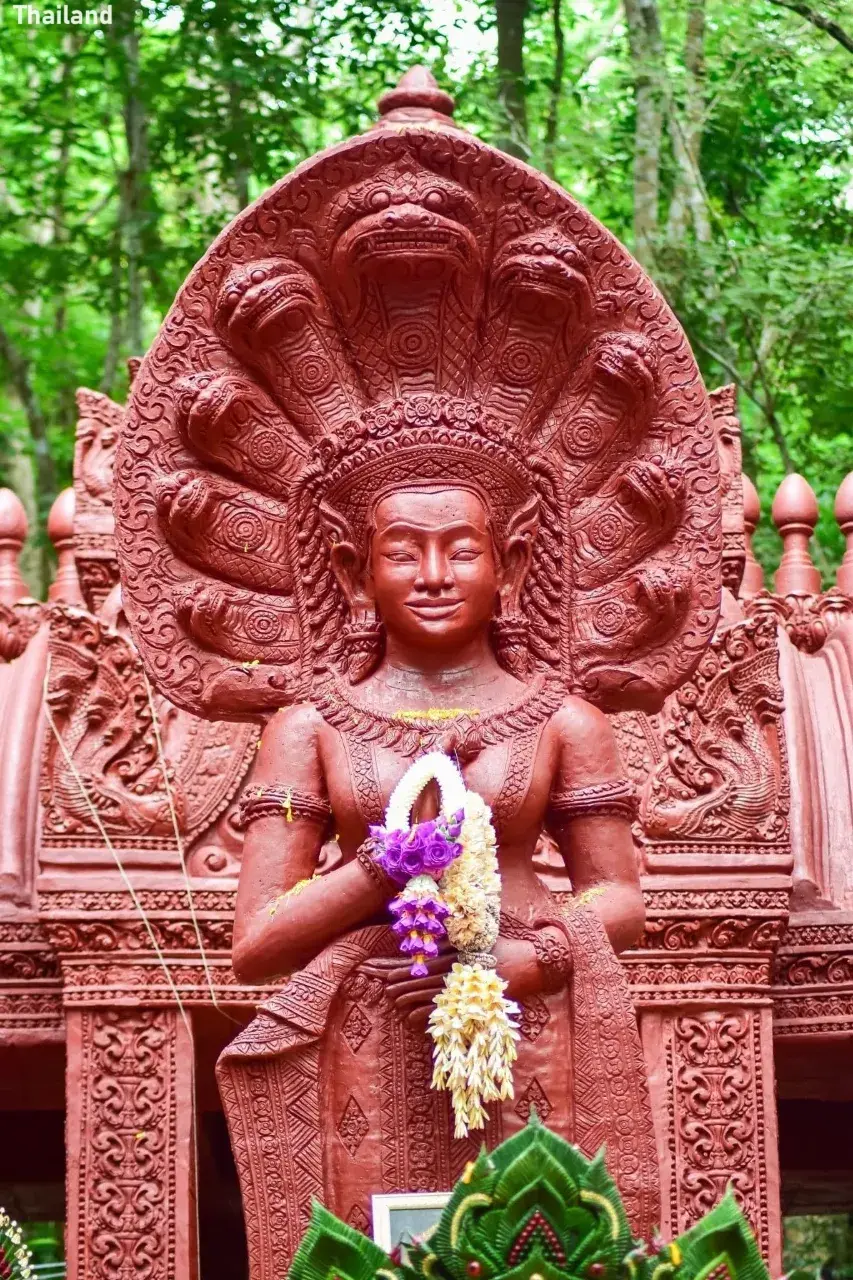 Statue of Queen Soma, Prasat Phu Phek 🇹🇭