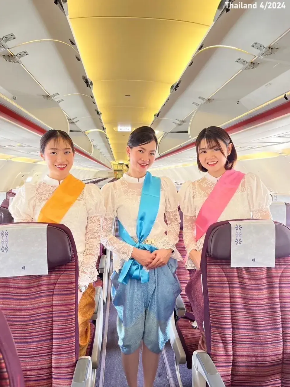 Thai Airways Flight Attendants in Traditional Dresses 🇹🇭