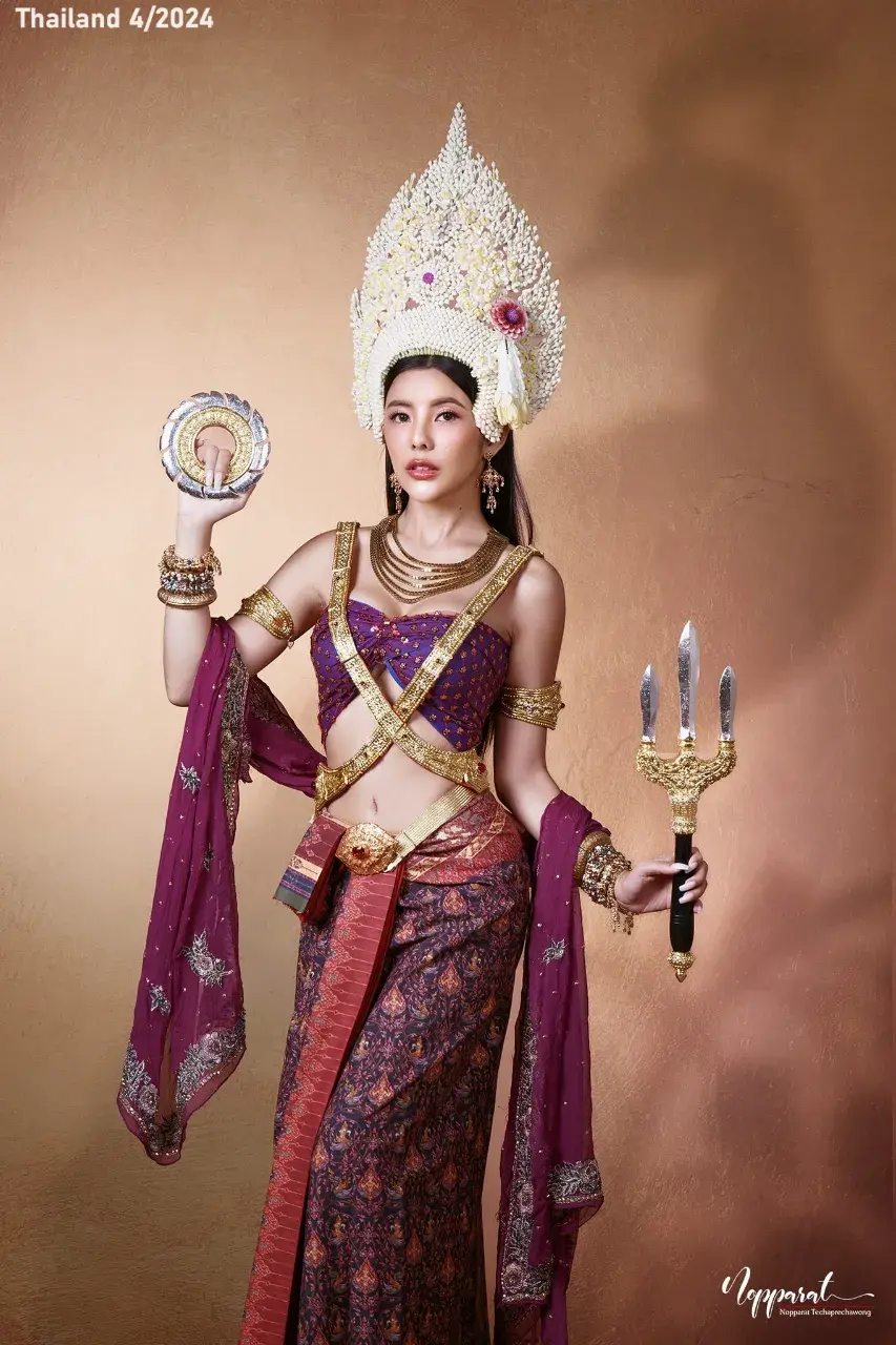 Mahothorn Devi in Thai Apsara Costume 🇹🇭