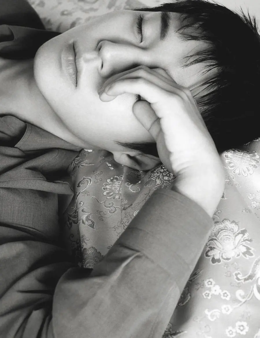 Park Jihoon @ SINGLES Korea May 2026