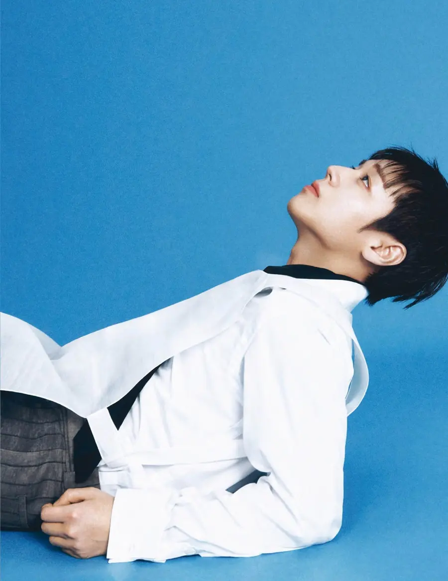 Park Jihoon @ SINGLES Korea May 2026