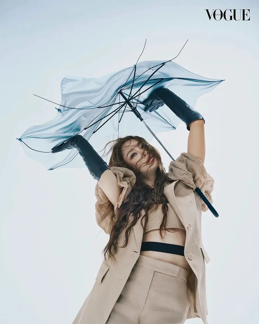 น้ำตาล ทิพนารี @ VOGUE Thailand May 2026
