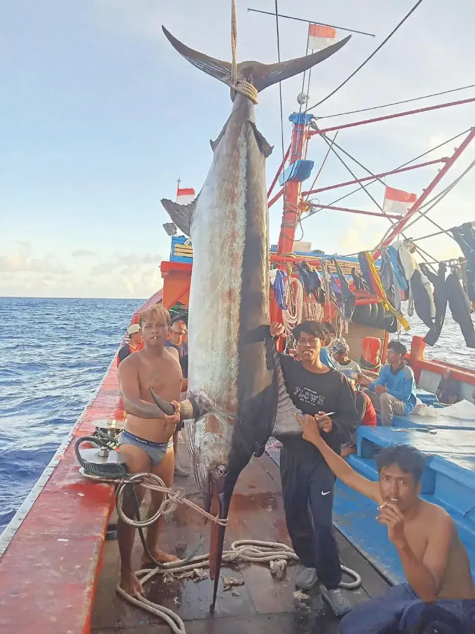 หนุ่มหาปลากับชีวิตบนเรือEp2