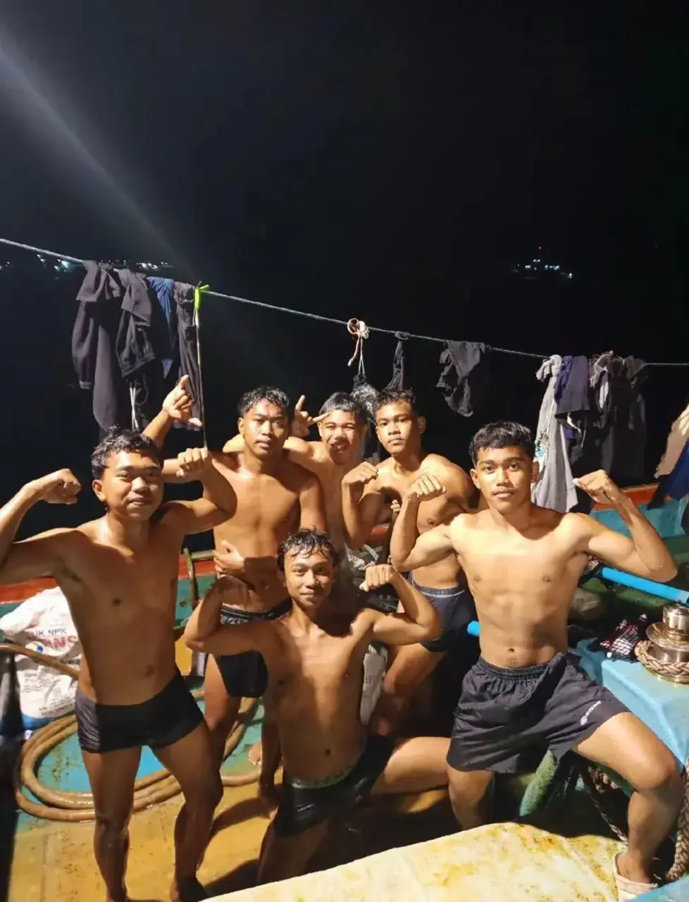 หนุ่มหาปลากับชีวิตบนเรือEp2