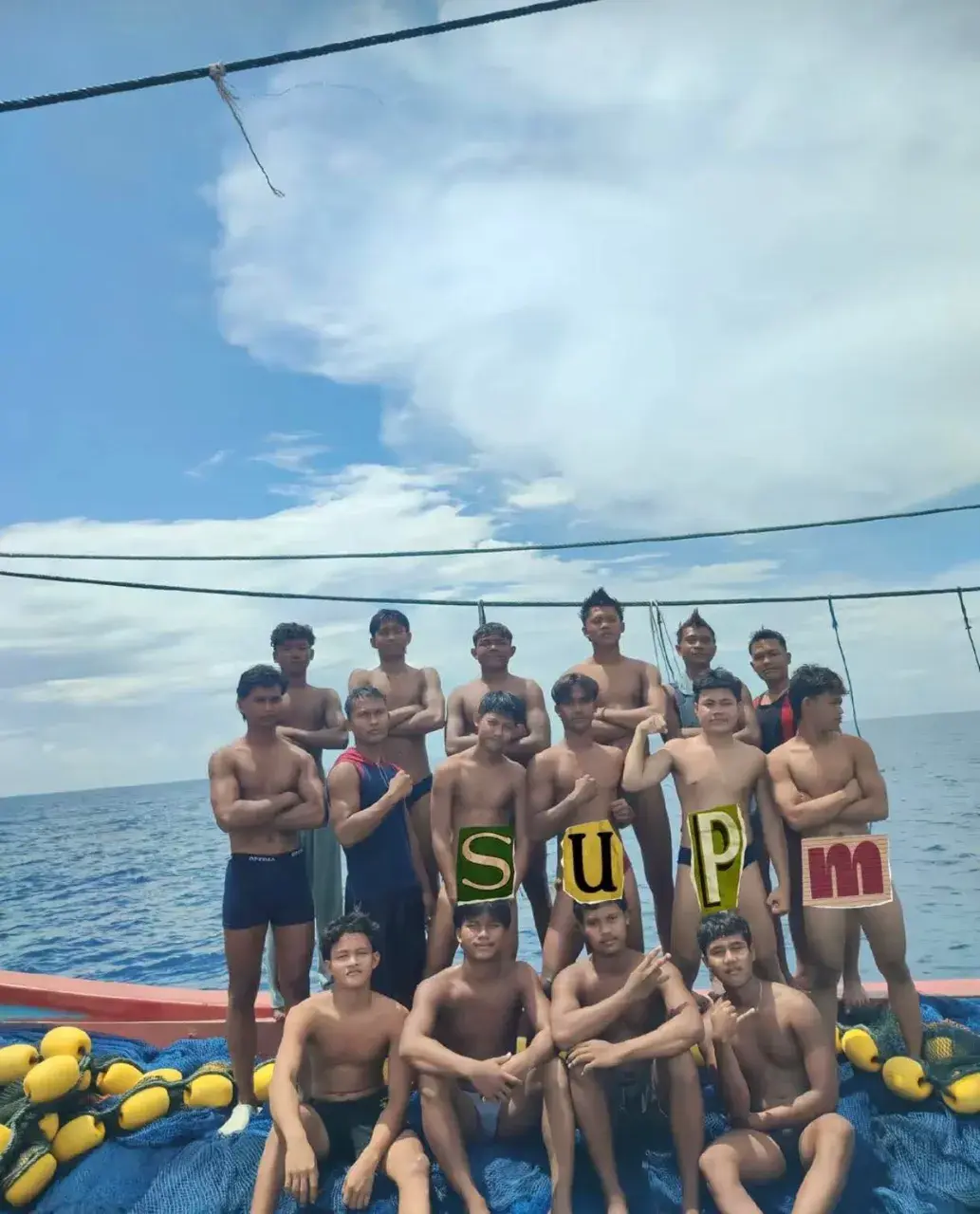 หนุ่มหาปลากับชีวิตบนเรือEp2