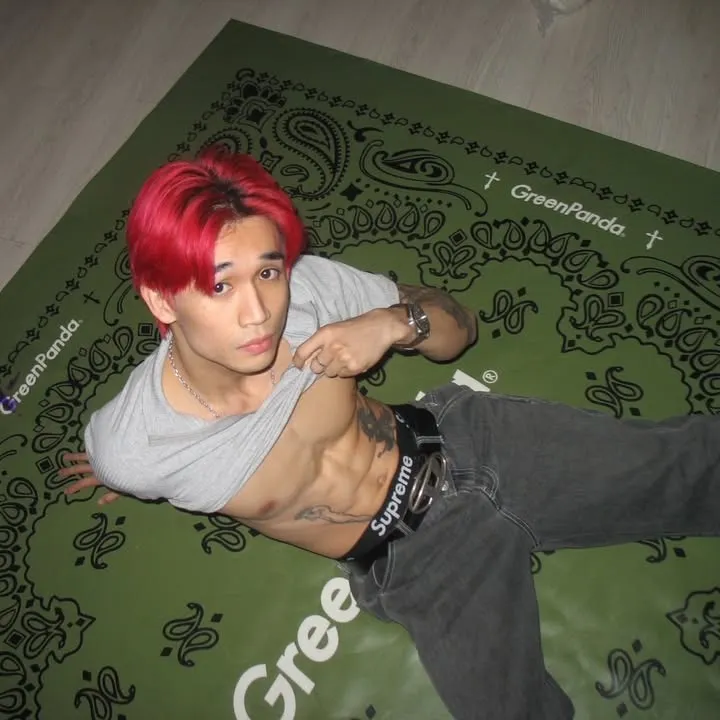 คุ้นหน้าเขามาก แต่นึกไม่ออกสักที !!!