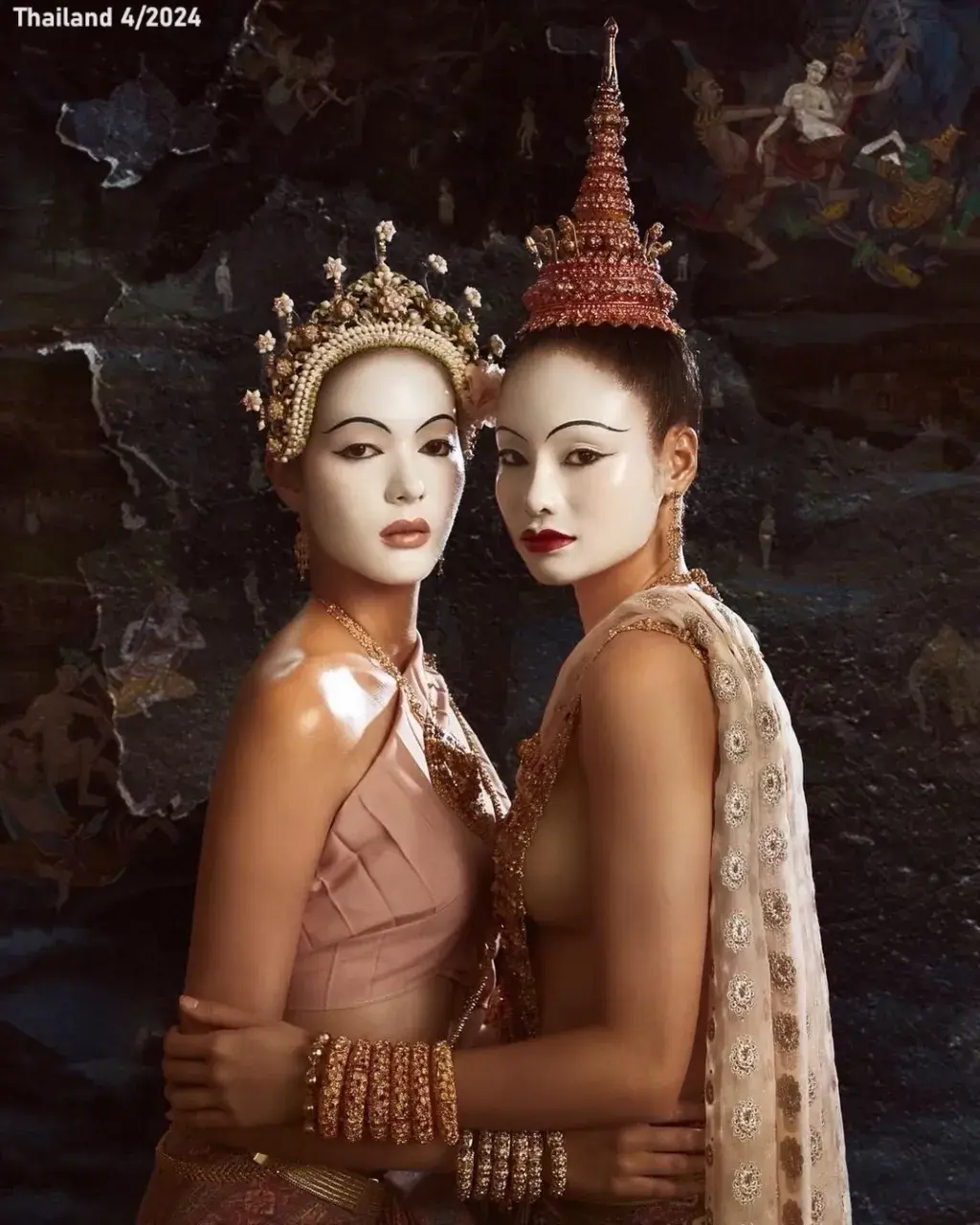 Thai Models in Ayutthaya Royal Attire 🇹🇭