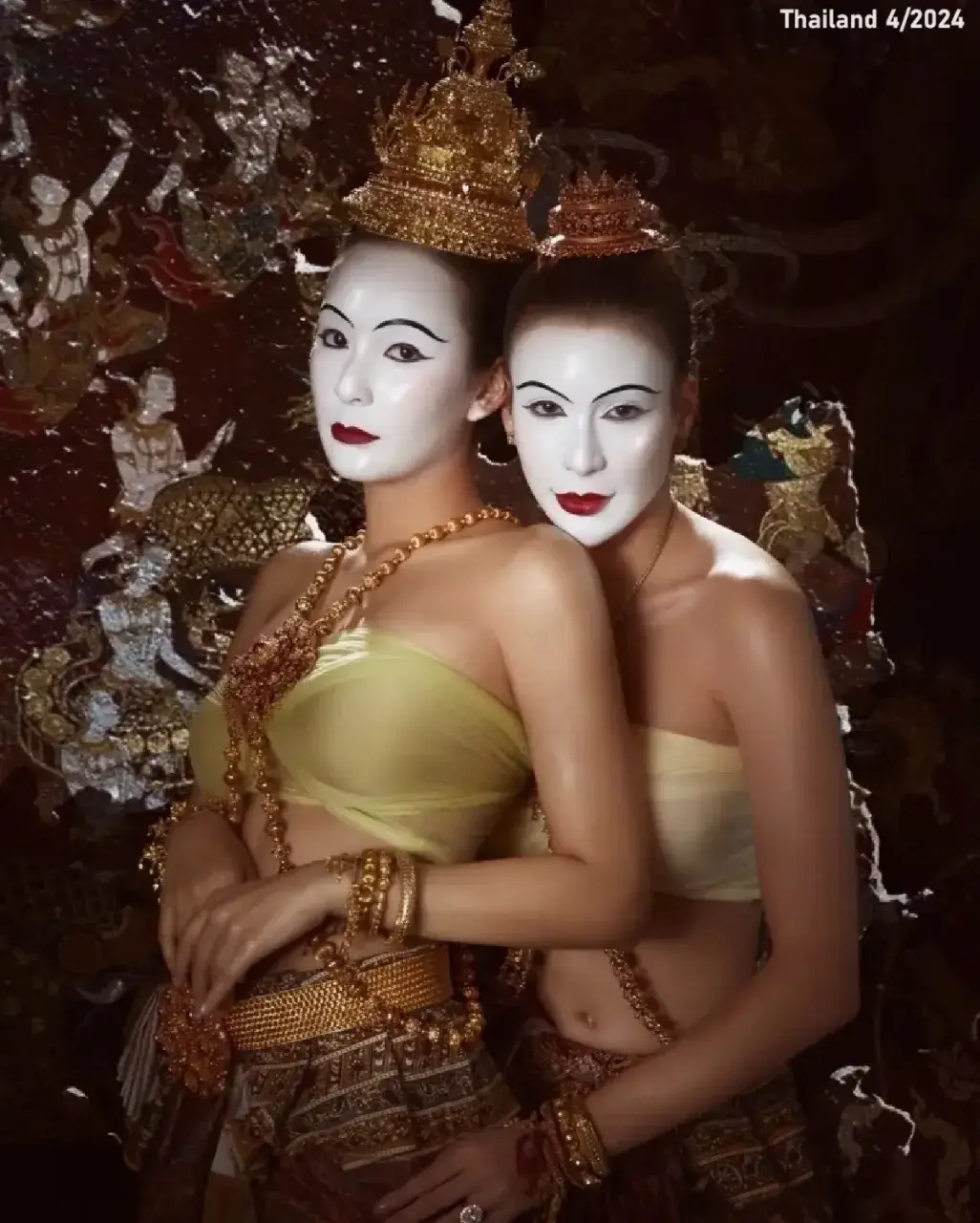 Thai Models in Ayutthaya Royal Attire 🇹🇭