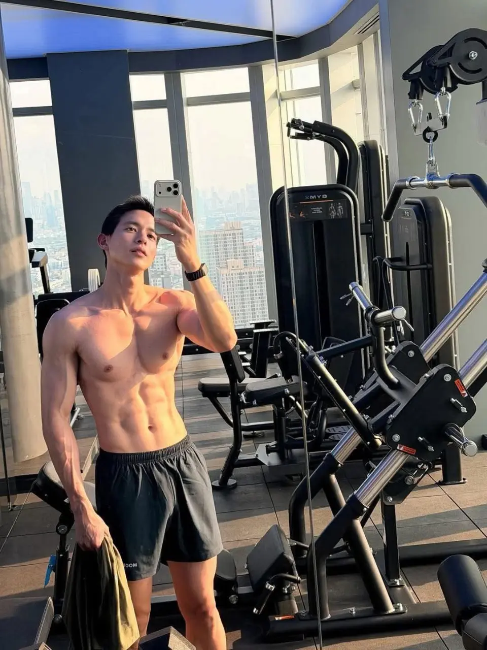 ถอดโชว์เรือนร่าง 2973