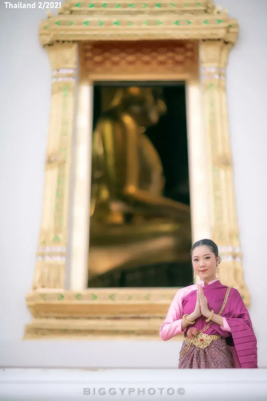 Model in Thai Dress of King Rama IV Period 🇹🇭