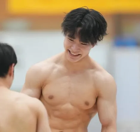 ชินโนะสุเกะ โอกะ นักยิมนาสติกญี่ปุ่น