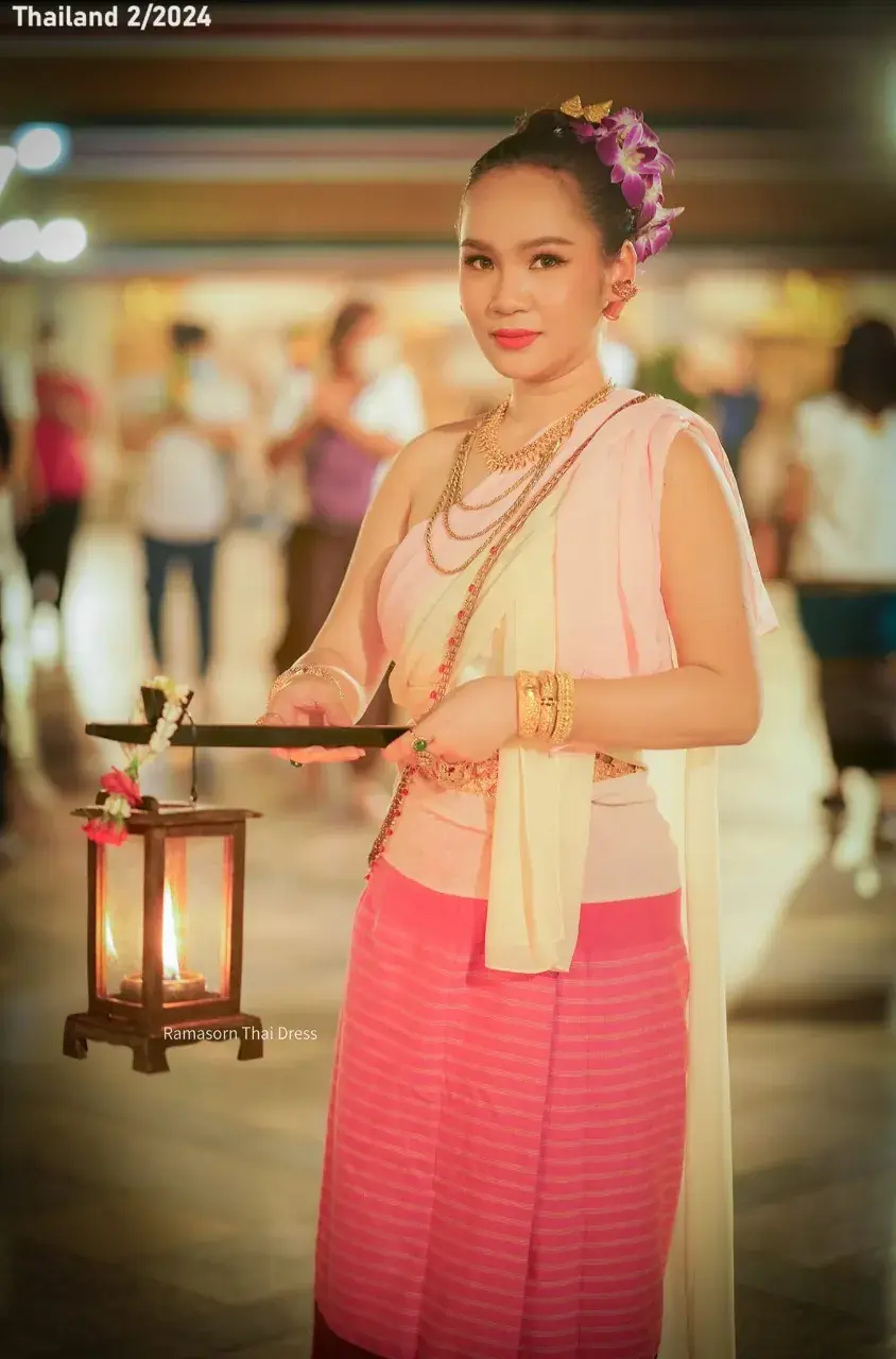 Wian-Thian Candlelight Procession 🇹🇭
