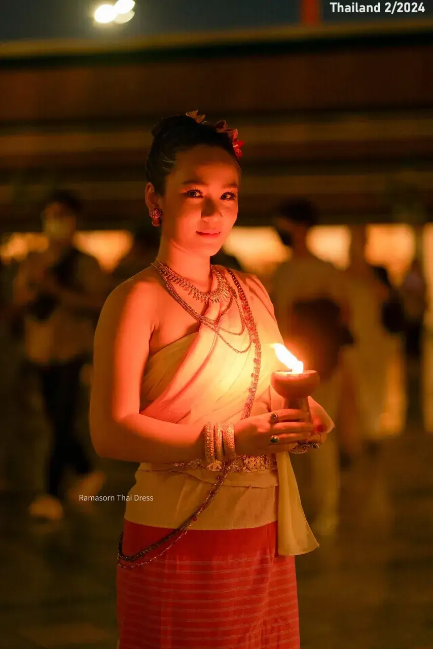 Wian-Thian Candlelight Procession 🇹🇭