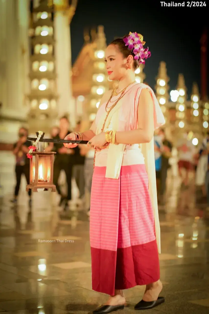 Wian-Thian Candlelight Procession 🇹🇭