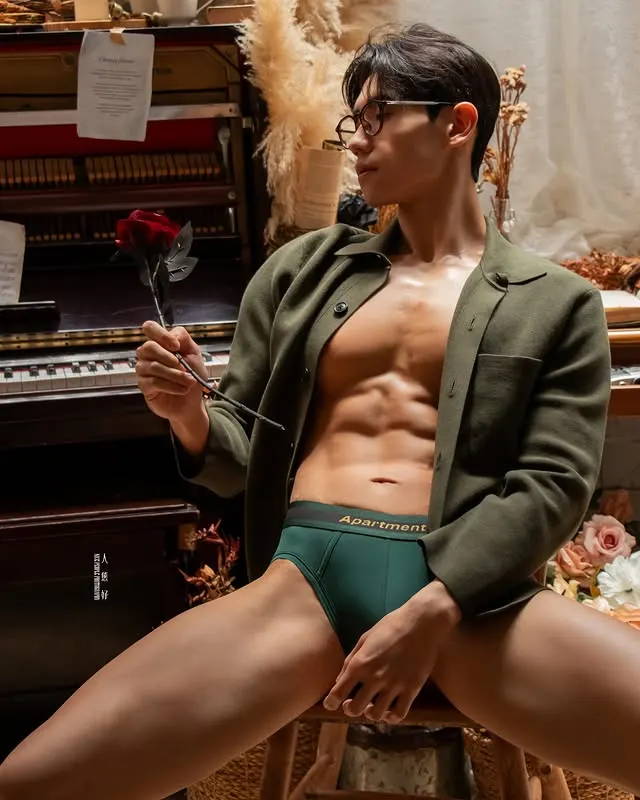 Sexy 179