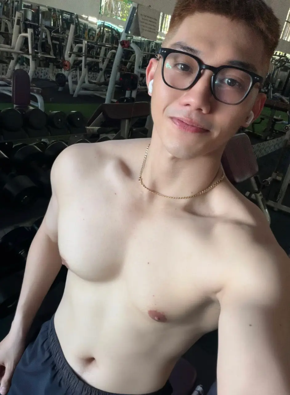ถอดโชว์เรือนร่าง 2975