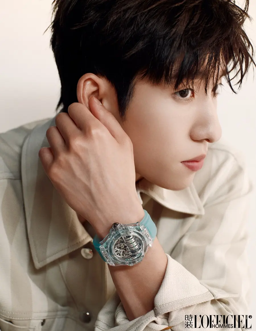 Lin Xiaojun @ L&rsquo;OFFICIEL HOMMES China May 2026