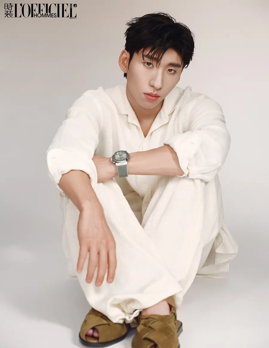 Lin Xiaojun @ L&rsquo;OFFICIEL HOMMES China May 2026