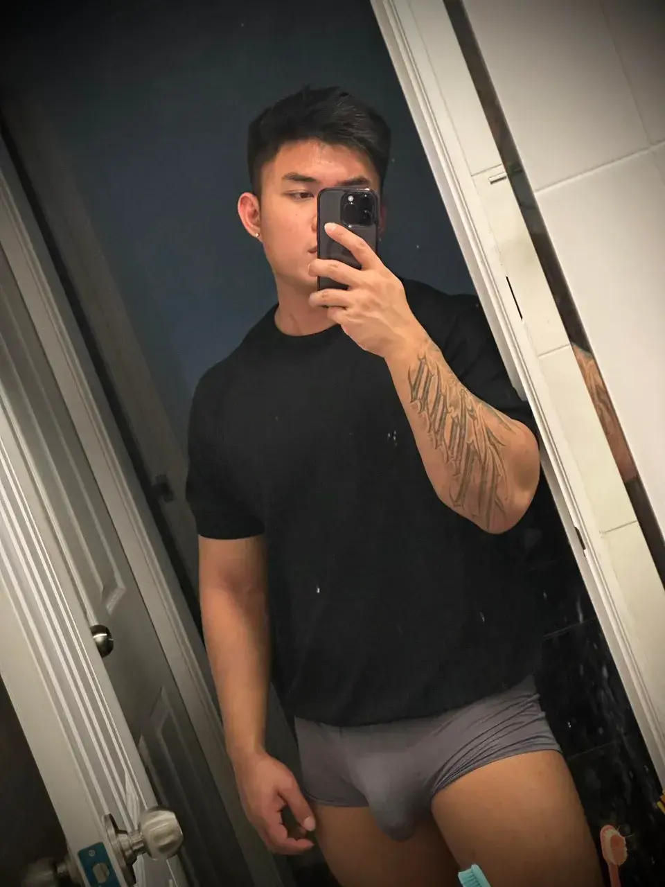 จำได้มั้ยยย หนุ่มหล่อดาวทวิตชื่อดัง