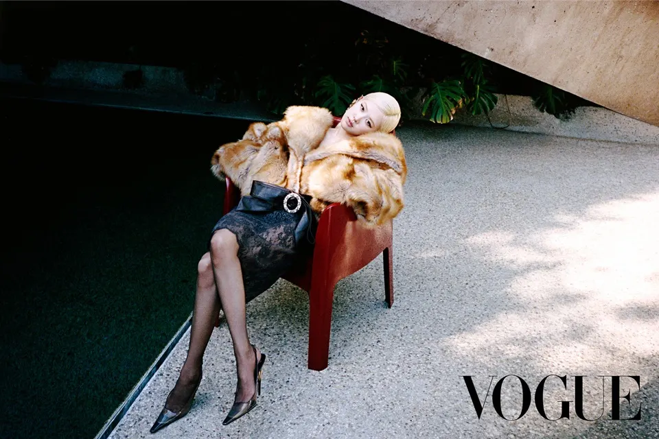 Ros&eacute; @ VOGUE Korea July 2026