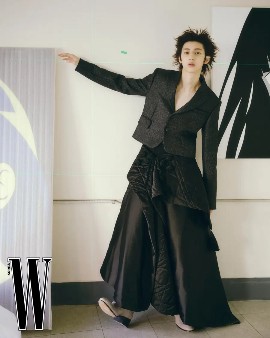 (CORTIS) Juhoon @ W Korea June 2026