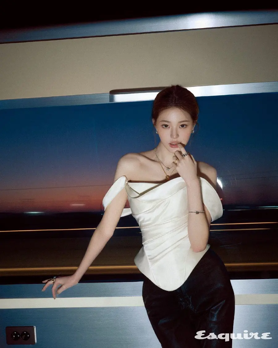 (IVE) Jang Won young @ Esquire Korea June 2026