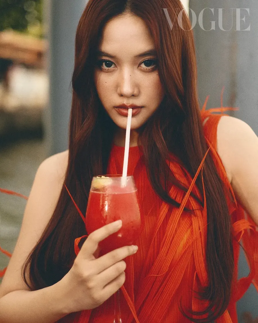 ฟรีน-สโรชา @ VOGUE Taiwan June 2026