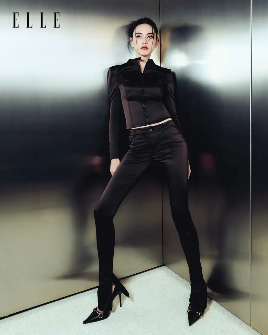 ใหม่ ดาวิกา @ ELLE Hong Kong July 2026