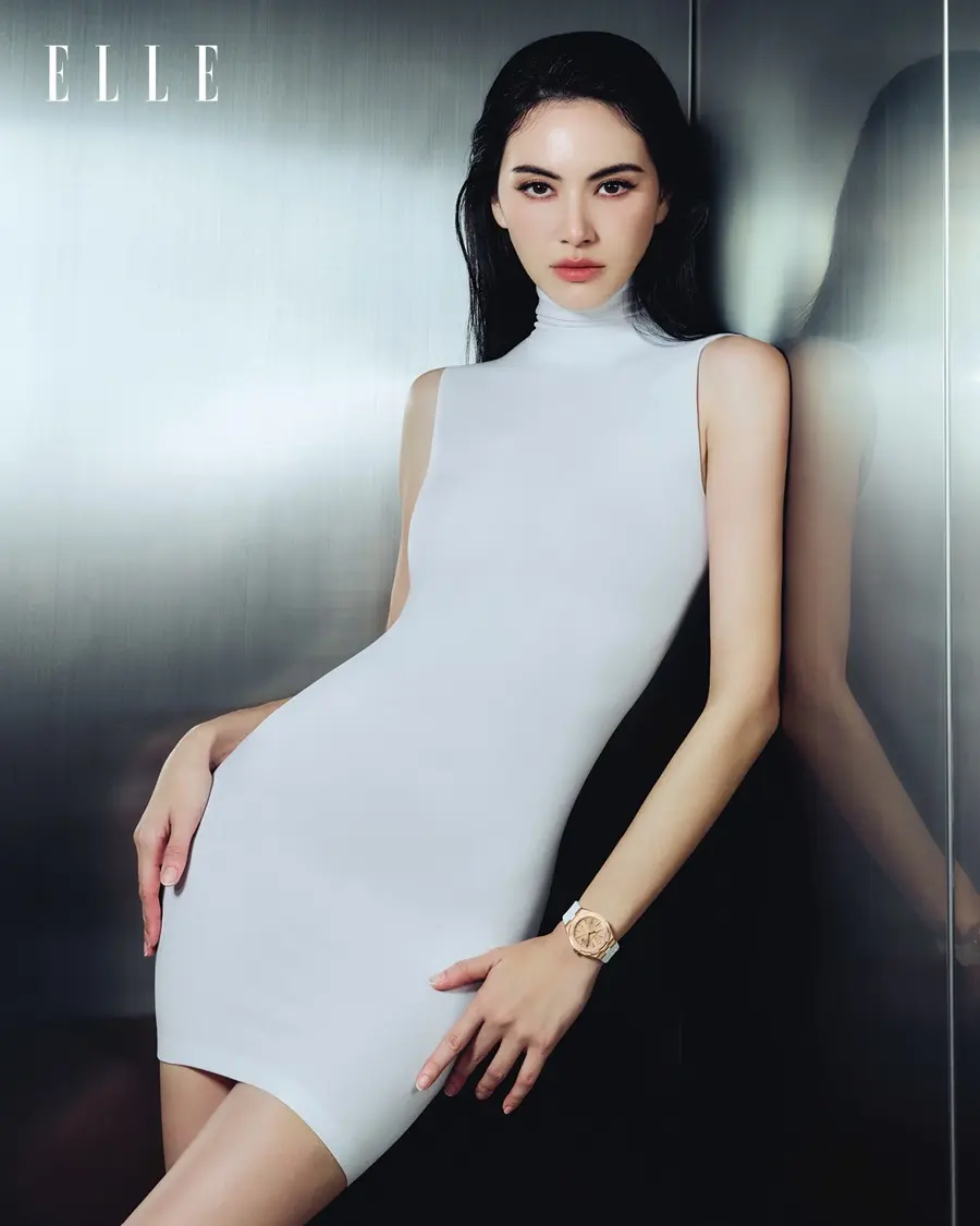 ใหม่ ดาวิกา @ ELLE Hong Kong July 2026
