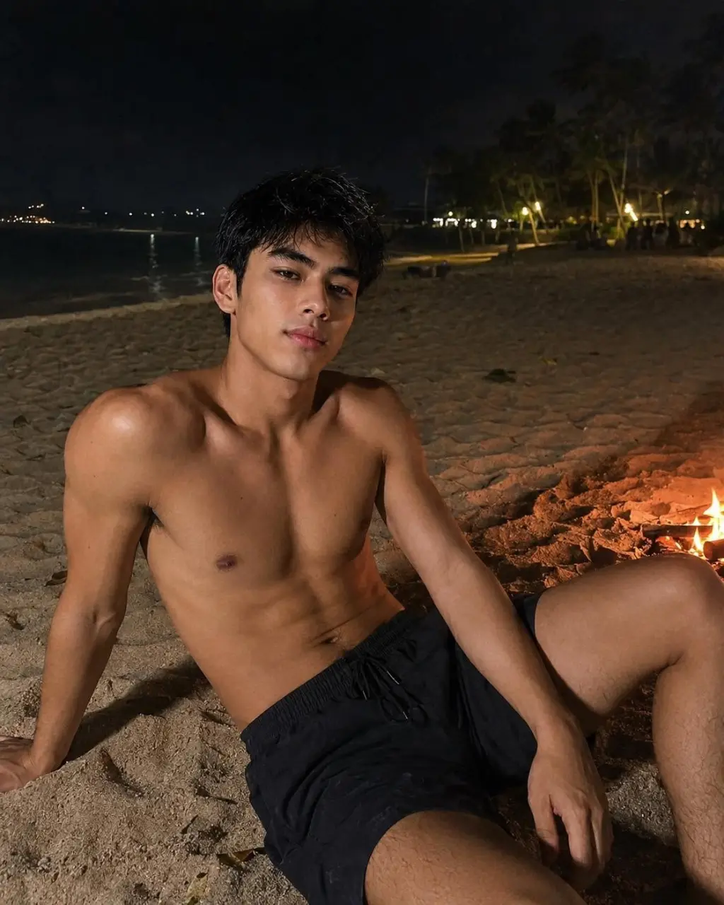 Selected Images from Thai Top Ai