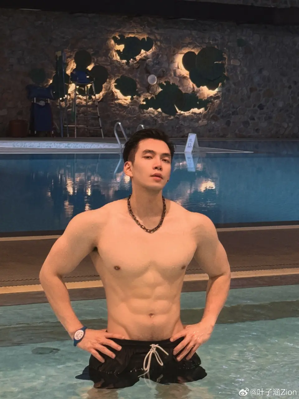 Model & Video Creator : 叶子涵Zion