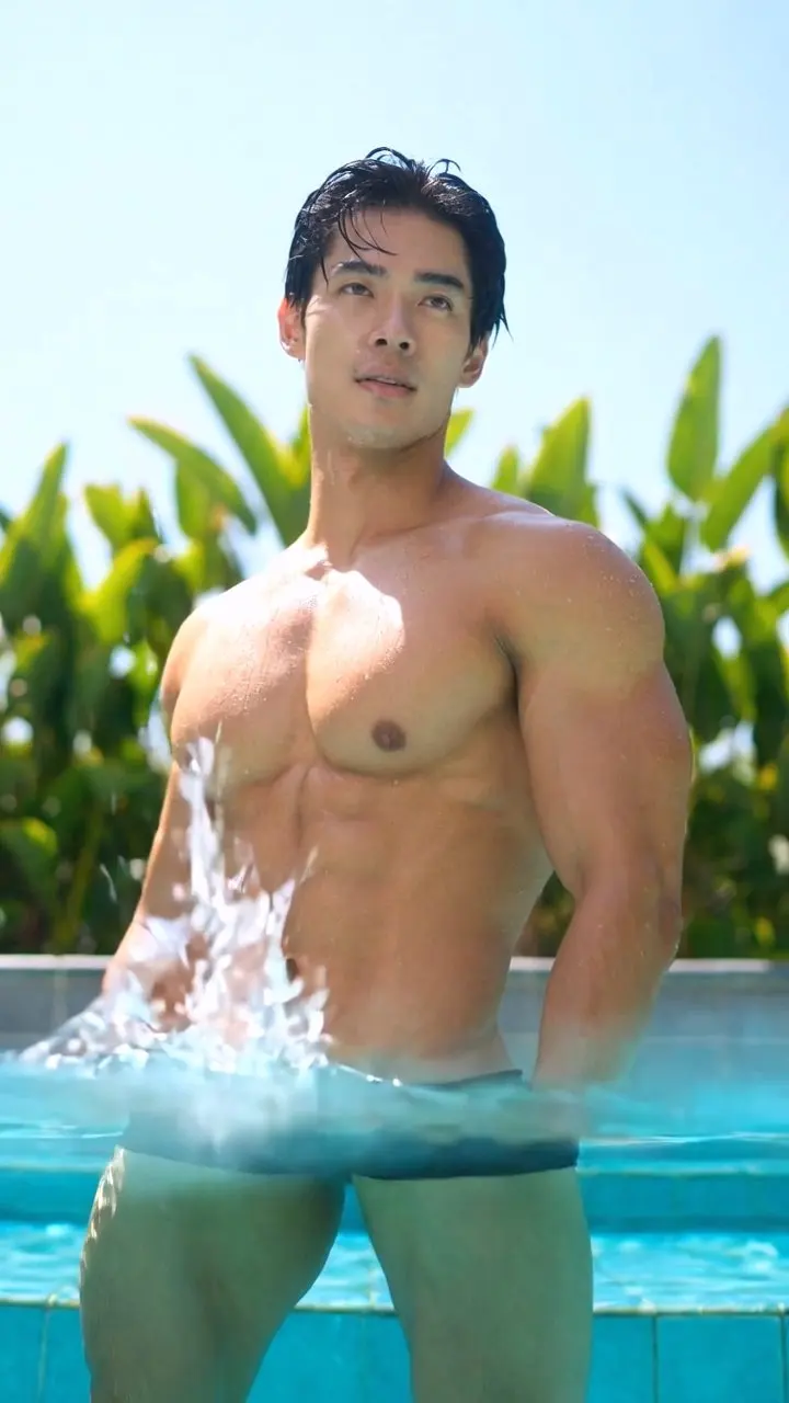 Selected Images from CuteHunk Material Ai