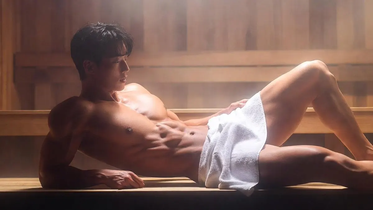 Selected Images from CuteHunk Material Ai