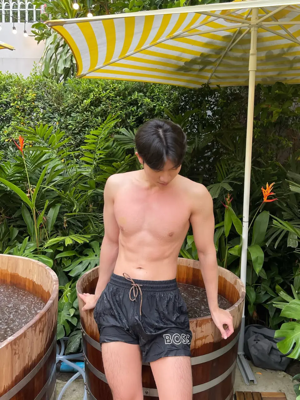 ถอดโชว์เรือนร่าง 2978