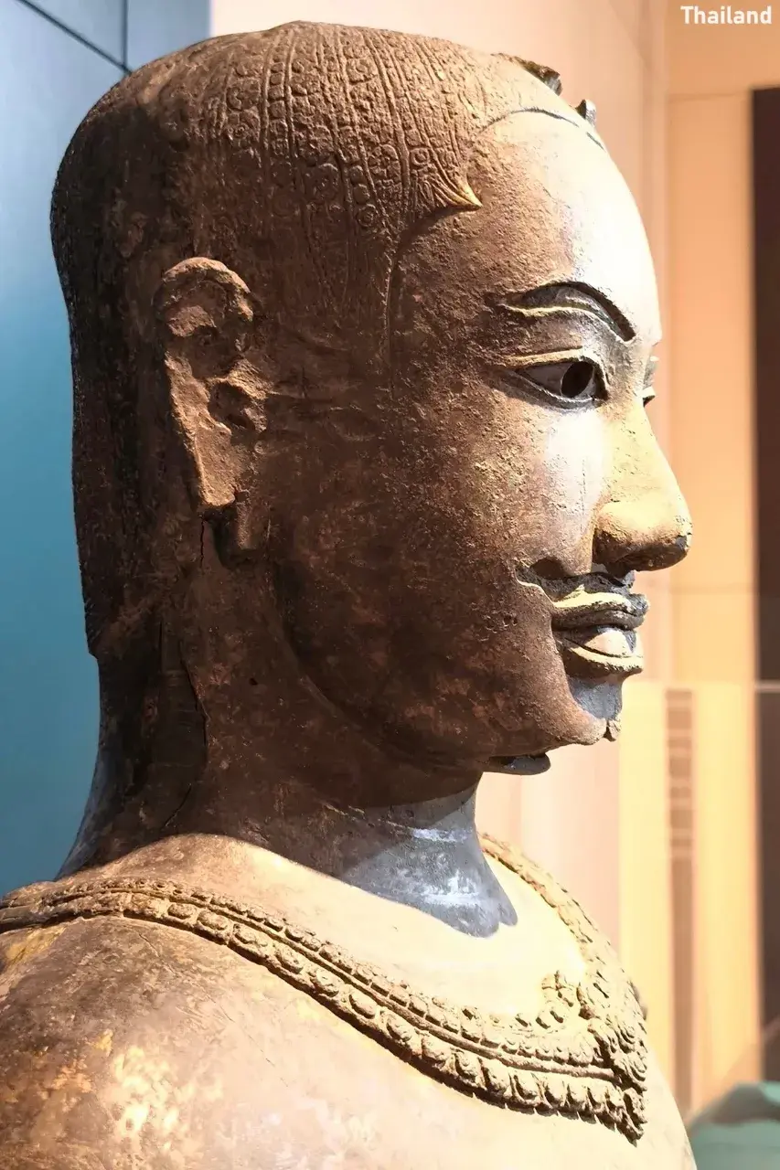 Lopburi Thai Art Sculpture of King Suryavarman I 🇹🇭