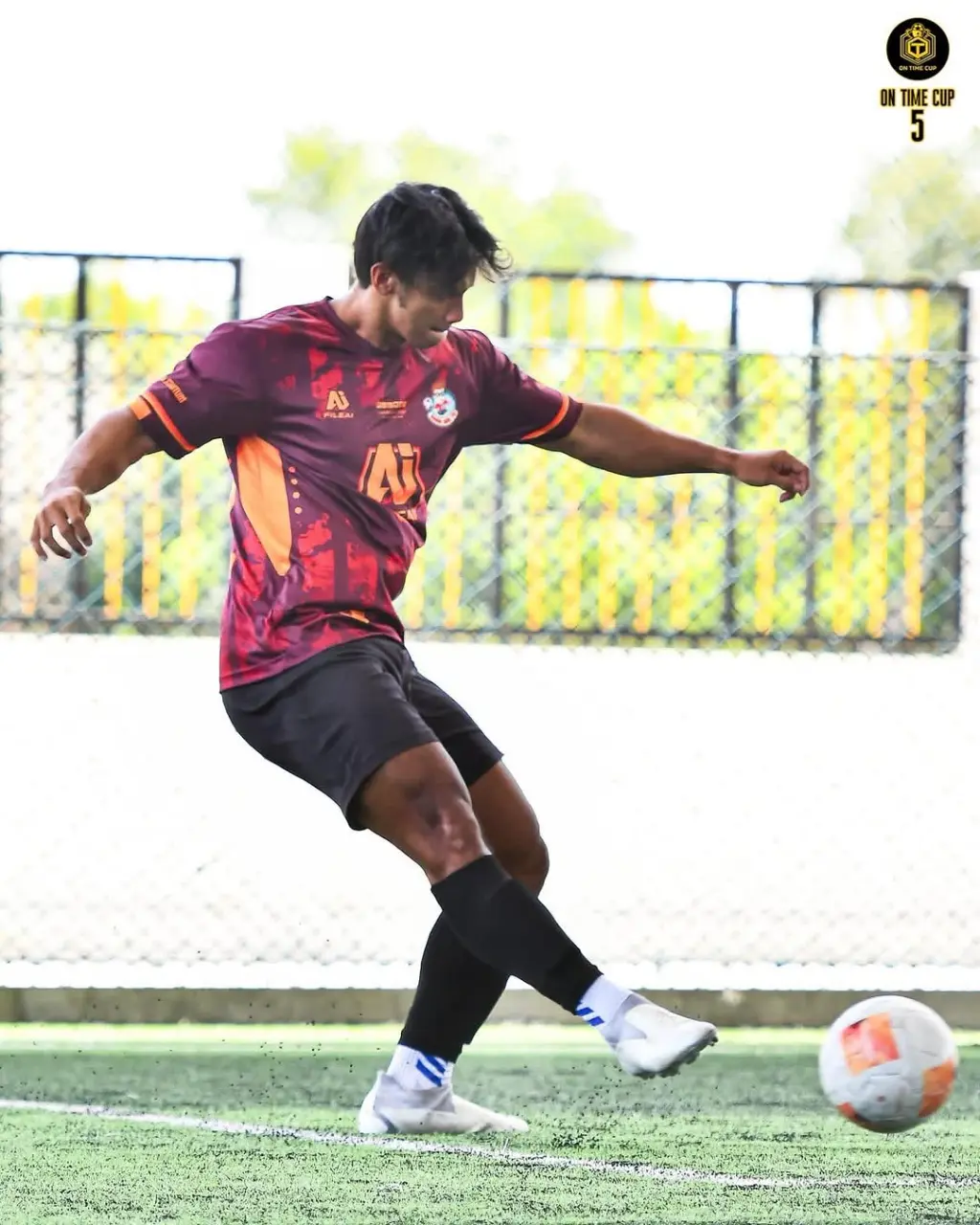 Trainer : Chanakorn Oinsri