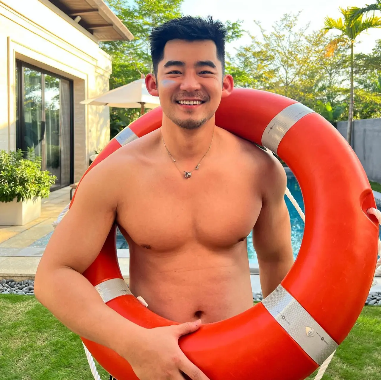 Influencer : 橋詰 聖