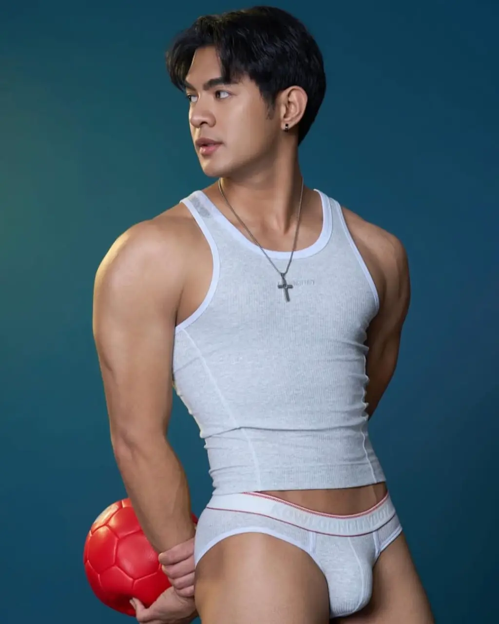 Actor / Model / Influencer : AL Wittaya Suwannathep