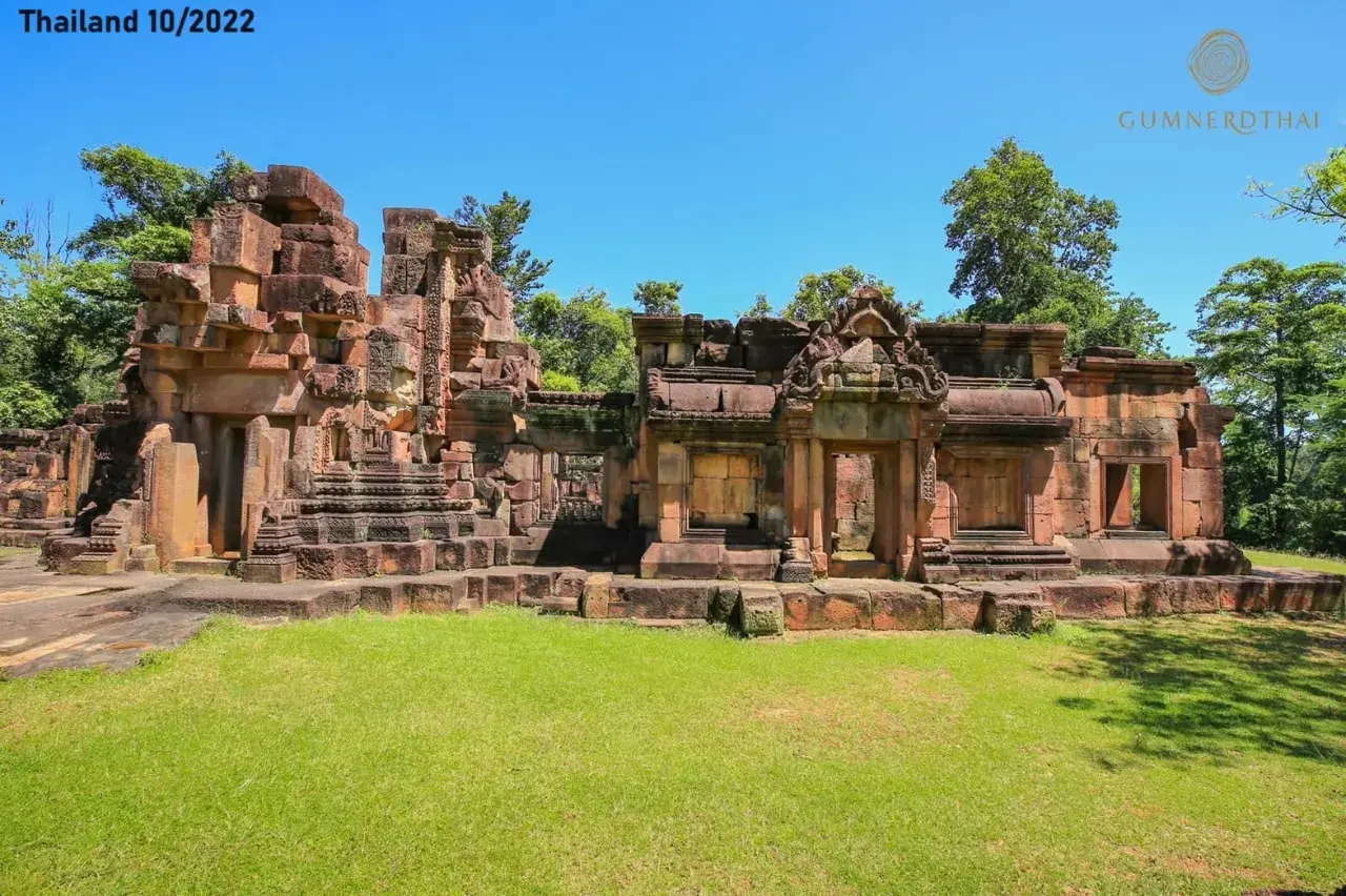 Prasat Ta Muen Thom Thai Temple 🇹🇭