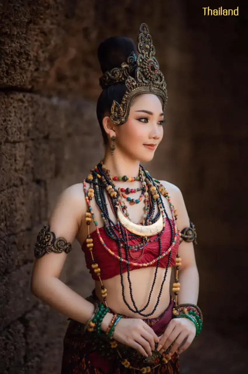 Dvaravati Lady, Thailand 🇹🇭