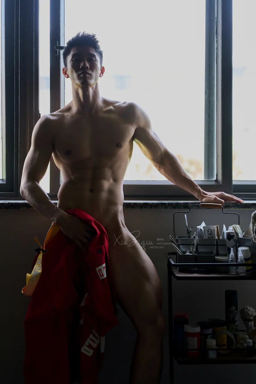 Xieziqiu-谢梓秋 model : 小熊
