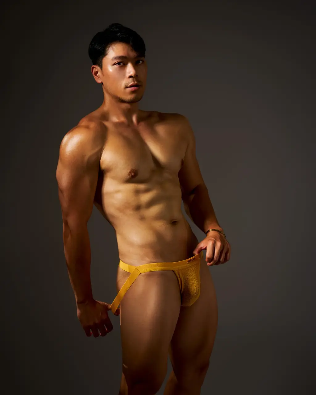 Cool guy : 淇 劉