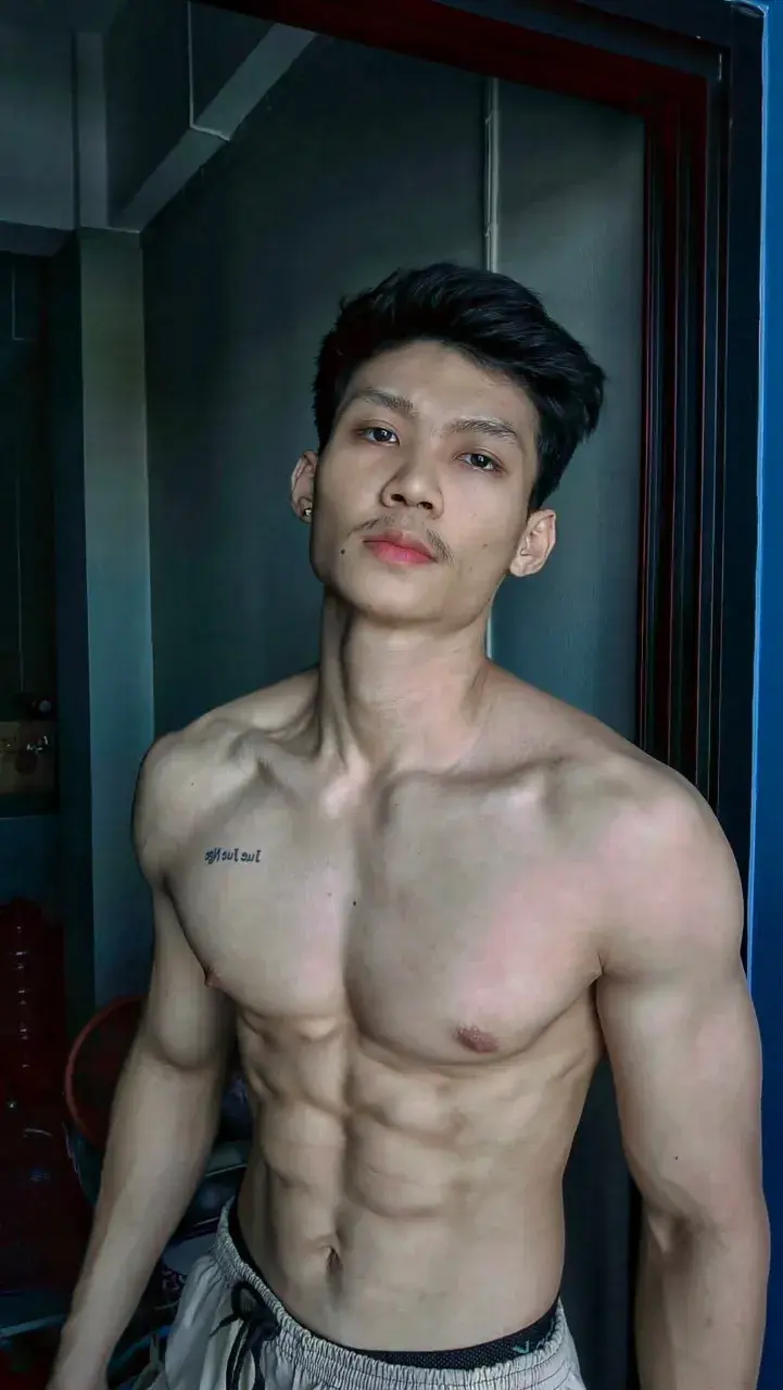 กล้ามพม่า