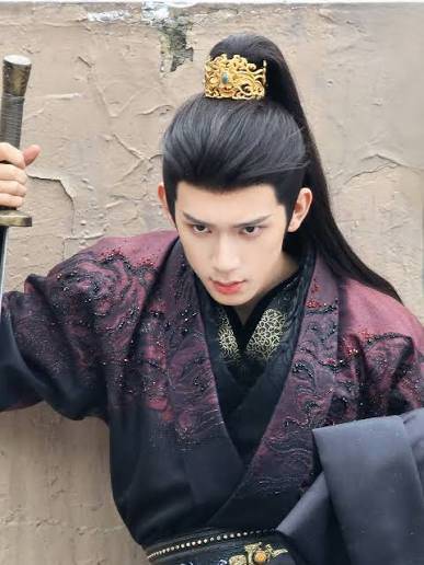 ผู้หล่อ