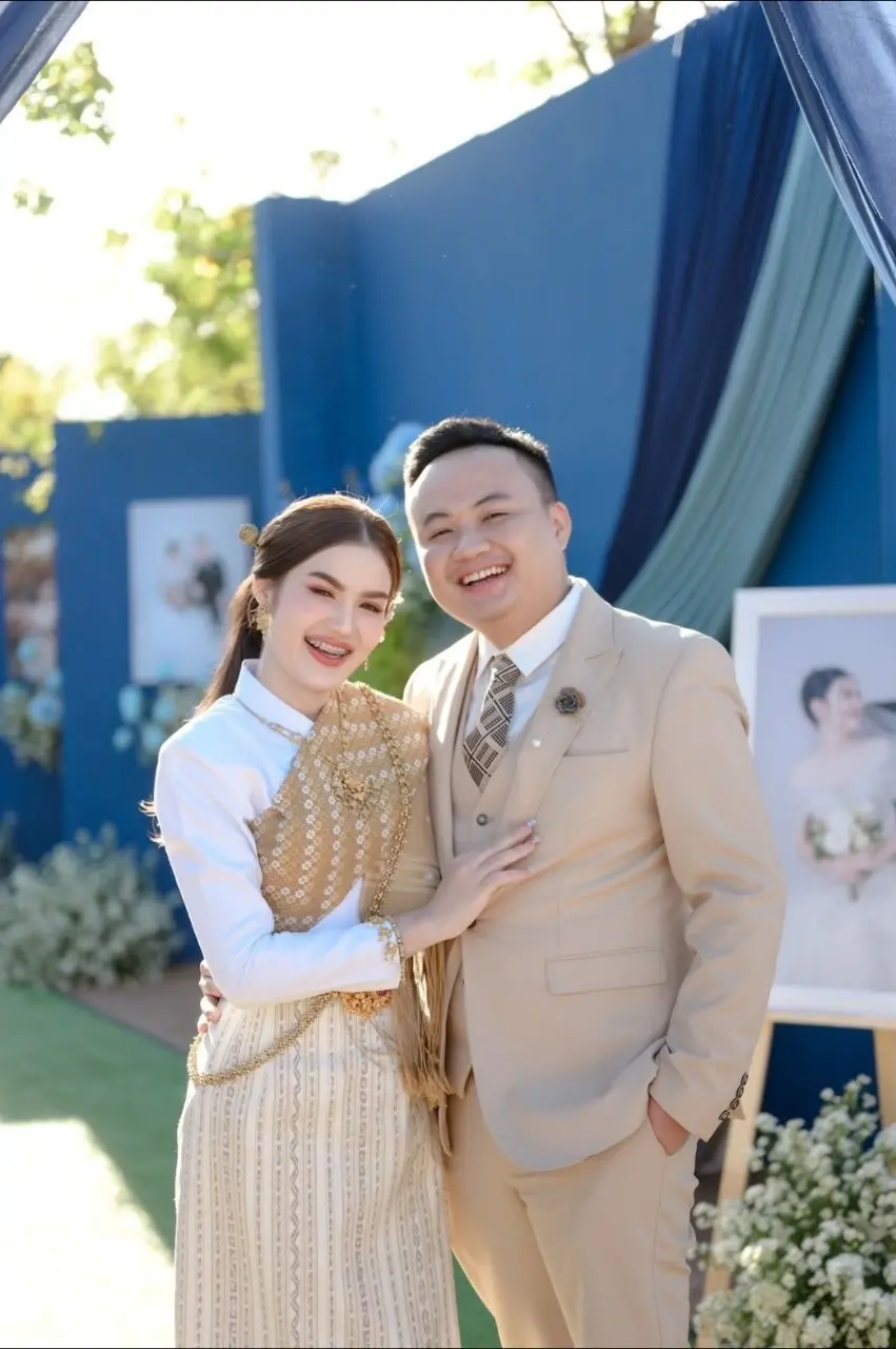 THAILAND 🇹🇭 | I-San Wedding Dress: ชุดแต่งงานอีสาน